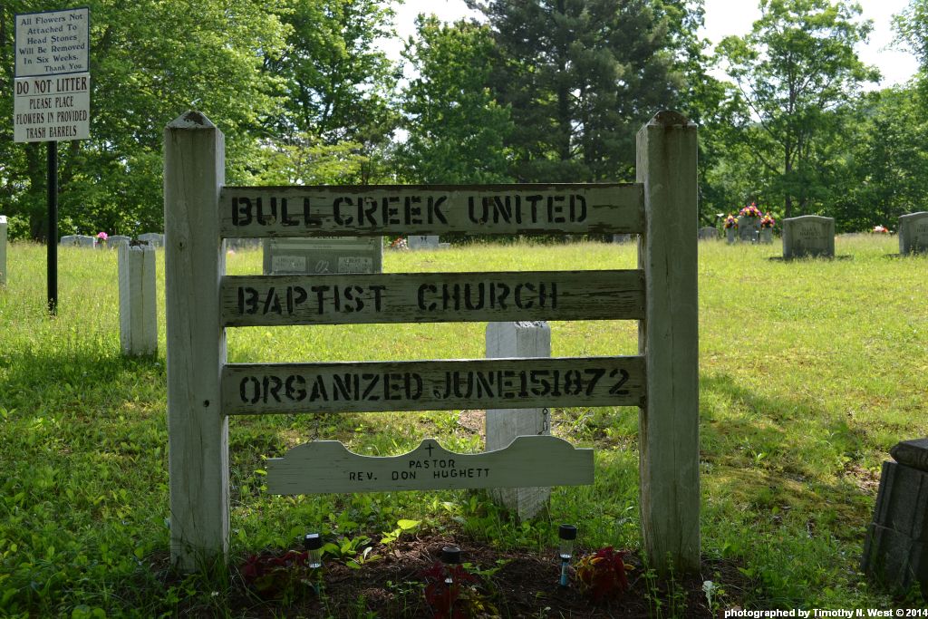 Scott Co, TN Bull Creek Cemetery at Bull Creek