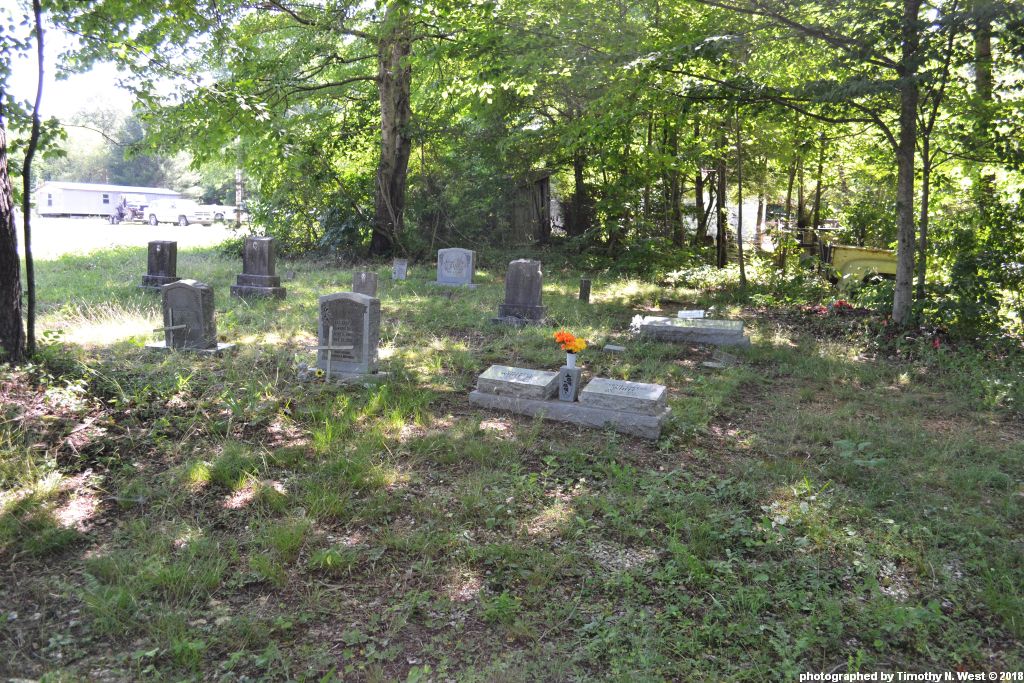 Scott Co, TN Carson Cemetery at Oneida