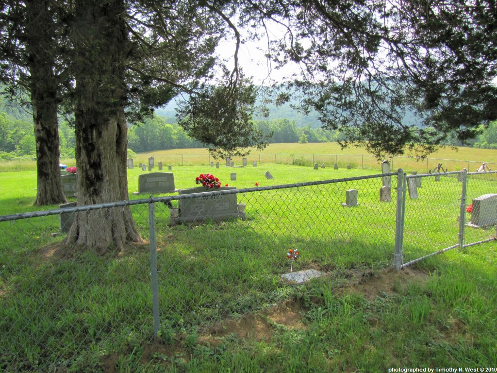 Scott Co, TN (1) Chambers Cemetery at Buffalo Creek