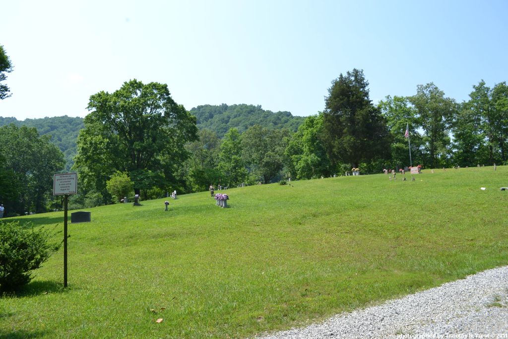 Scott Co, TN Riverview Cemetery at Smokey Creek